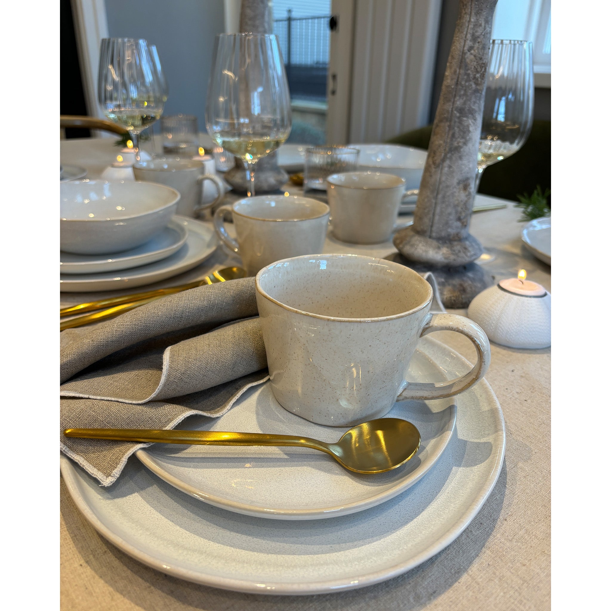 Stoneware Cream Dinner Plates - Set of 4